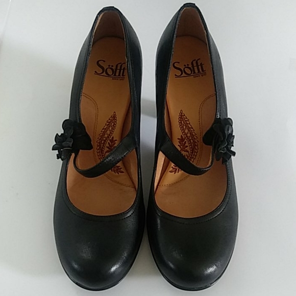 Sofft Shoes - SOFFT BLACK LEATHER MARY JANE HEELS SIZE 7.5